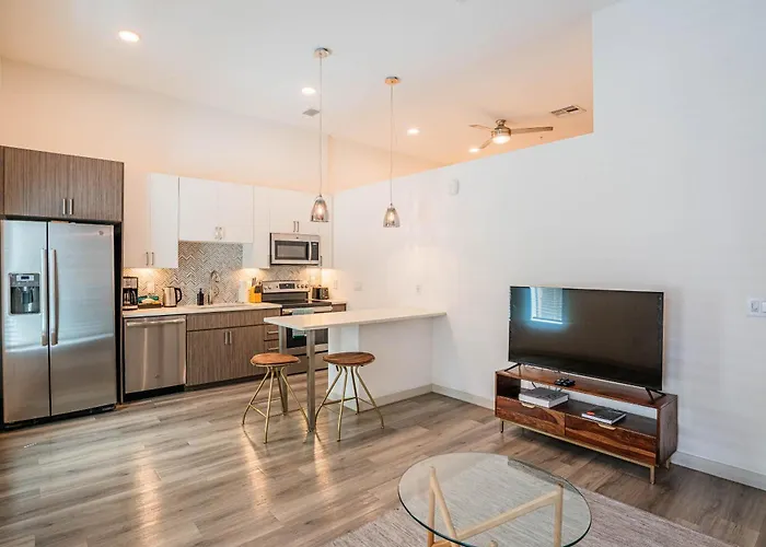 Apartamento Boulevard Modern Roosevelt Row 1br Pool Gym 3 *