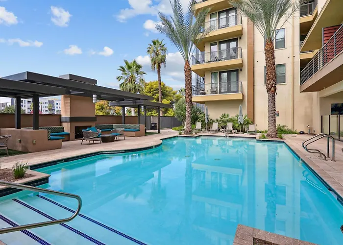 Boulevard Modern Roosevelt Row 1br Pool Gym 3 Apartamento